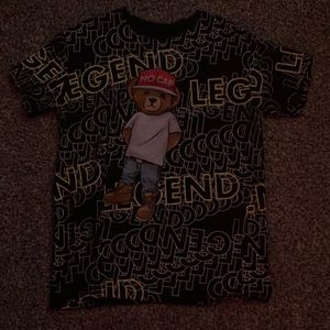 Size is XL not too sure what brand it is but it was laying in my closet